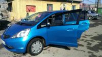 Лот: 3867484. Фото: 2. Honda fit 2008 + музыка + комплект... Авто, мото, водный транспорт