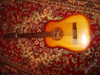 Лот: 567616. Фото: 3. Гитара!! срочно!. Музыкальные инструменты и оборудование