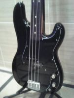 Лот: 10839952. Фото: 3. Fernandes Precision Fretless Bass. Музыкальные инструменты и оборудование