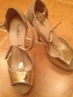 Лот: 5865436. Фото: 2. Босоножки золотые (бежевые). Женская обувь