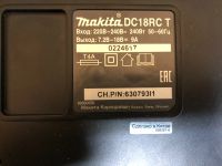 Лот: 24388064. Фото: 13. Перфоратор makita DHR165 в кейсе...