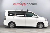 Лот: 23336501. Фото: 8. Toyota Voxy 2009