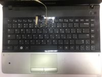 Лот: 13453706. Фото: 3. Б\у корпус для ноутбука Samsung... Компьютеры, оргтехника, канцтовары