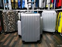 Лот: 14231576. Фото: 3. Чемодан Большой "Krabi" Серебристый... Одежда, обувь, галантерея