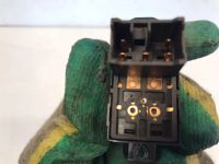 Лот: 21706691. Фото: 3. кнопка стеклоподъемника Kia Rio... Авто, мото, водный транспорт