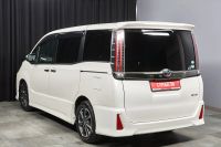 Лот: 24387331. Фото: 7. Toyota Noah 2018