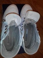 Лот: 5258564. Фото: 2. Ботинки р. 38. Женская обувь