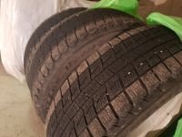 Лот: 12441589. Фото: 4. Brigestone blizzak revo1 215/60... Красноярск
