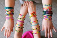 Лот: 4518960. Фото: 7. Rainbow Loom для плетения браслетов...