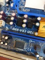 Лот: 8626676. Фото: 2. AsRock N68-VS3 UCC. Комплектующие
