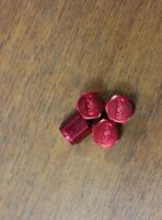 Лот: 6464076. Фото: 2. Ниппельные колпачки RAYS, красные... Шины, Диски