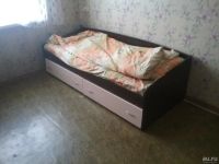 Лот: 8558083. Фото: 4. Кровать односпальная с выдвижными... Красноярск