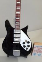 Лот: 24557974. Фото: 2. Сувенирная мини-гитара. Сувениры