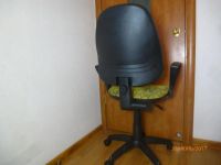 Лот: 9902431. Фото: 3. Кресло офисное ..стул поворотный... Мебель