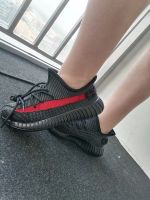 Лот: 20558158. Фото: 2. Кроссовки Adidas Yeezy Boost 350. Мужская обувь
