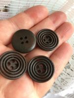 Лот: 9657863. Фото: 2. Пуговицы деревянные темно-коричневые. Вязание, шитье