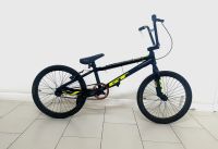 Лот: 25090368. Фото: 2. Велосипед Bmx GT Mach One expert. Велоспорт