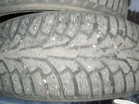 Лот: 2173549. Фото: 2. шины зимние шипы nokian hakkapeliitta... Шины, Диски