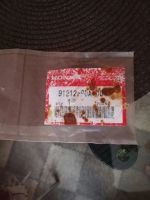 Лот: 12314235. Фото: 2. Сальник коленвала Honda. Оригинал... Автозапчасти