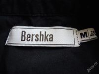 Лот: 1890948. Фото: 3. Рубашка Bershka, разм 44. Одежда, обувь, галантерея