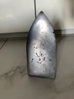 Лот: 25680110. Фото: 3. Утюг старинный чугунный. Коллекционирование, моделизм