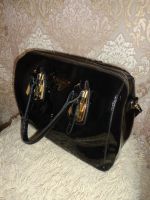 Лот: 11237047. Фото: 3. Лаковая женская сумка Prada. Одежда, обувь, галантерея
