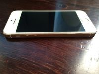 Лот: 7113533. Фото: 3. Продам iPhone 5s gold 32gb. Красноярск