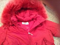 Лот: 4927156. Фото: 3. Куртка на девочку с меховым капюшоном. Дети растут