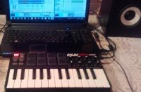 Лот: 5293228. Фото: 2. Akai MPK mini. Музыкальные инструменты