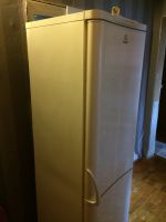 Лот: 15718392. Фото: 4. Холодильник Indesit. Красноярск