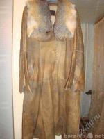 Лот: 997372. Фото: 2. Кожаный женский плащ,с мехом-48-50размер... Женская одежда