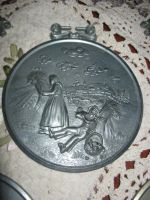 Лот: 16817970. Фото: 2. Винтажные плакетки-медальоны настенные... Картины, панно
