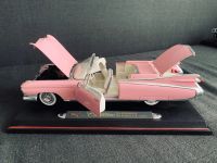 Лот: 16526025. Фото: 5. Модель 1:18 Cadillac Eldorado...