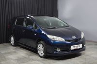 Лот: 24332929. Фото: 4. Toyota Wish 2012