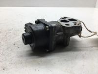 Лот: 20384151. Фото: 9. Клапан EGR Mazda Demio 2007 LFE220300...