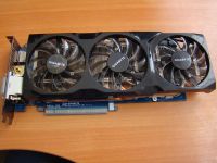 Лот: 4199929. Фото: 3. Видеокарта Gigabyte GV-N570OC-13I... Компьютеры, оргтехника, канцтовары