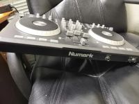 Лот: 14484413. Фото: 3. DJ контроллер Numark MixtrackPRO. Музыкальные инструменты и оборудование