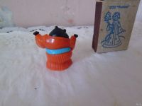 Лот: 13218955. Фото: 2. Киндер игрушка Панда в красном. Коллекционирование, моделизм