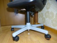 Лот: 7940773. Фото: 2. Кресло офисное ..Стул поворотный... Офисная мебель и домашние кабинеты