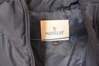 Лот: 7557077. Фото: 3. Пуховый жилет Moncler (реплика... Одежда, обувь, галантерея