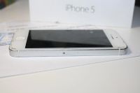 Лот: 7154073. Фото: 3. Iphone 5 32gb сколы и коцки на... Красноярск