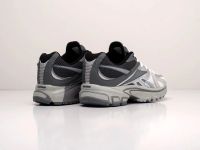 Лот: 17356281. Фото: 3. Кроссовки Vetements x Reebok Spike... Одежда, обувь, галантерея