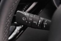 Лот: 19237290. Фото: 15. Toyota C-HR, I 1.8hyb AT (98 л...