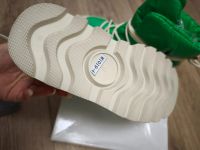 Лот: 25728852. Фото: 3. Новые Зелёные дутики на шнуровке... Одежда, обувь, галантерея