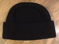 Лот: 8223856. Фото: 2. Чёрная шапка. Женская одежда