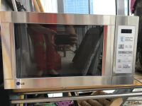 Лот: 13934665. Фото: 3. Продам микроволновую печь LG. Бытовая техника