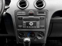 Лот: 23316941. Фото: 11. Ford Fusion, I Рестайлинг 1.6...