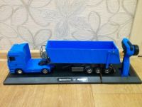 Лот: 10913929. Фото: 3. Mercedes Actros на радиоуправлении. Дети растут