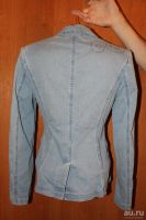 Лот: 11585845. Фото: 4. Стильный брендовый джинсовый пиджак... Красноярск