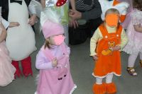 Лот: 6630608. Фото: 2. Костюм Пони , Лисички (фирма Батик... Праздничные костюмы, аксессуары